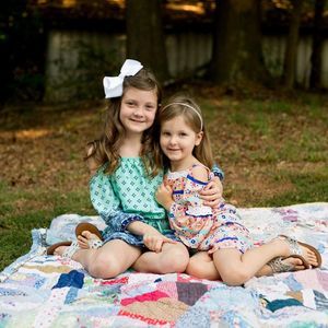 Meet your Posher, Elizabeth